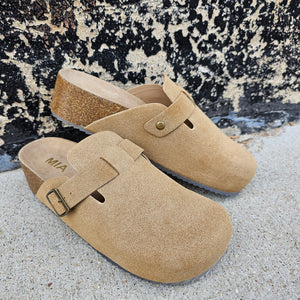 Mia Platform Clog In Taupe