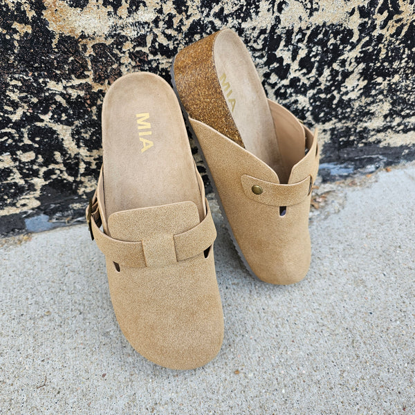 Mia Platform Clog In Taupe