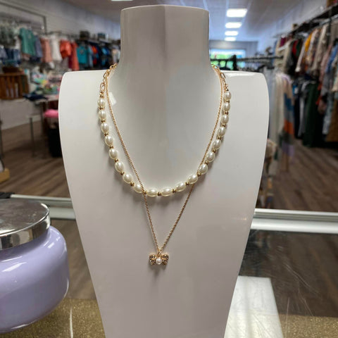 Dainty Pearl Bow Necklace and Earrings Set