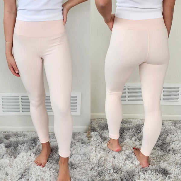 Mono B Essential Solid Legging