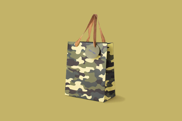 Taylor Elliot Medium Gift Bags