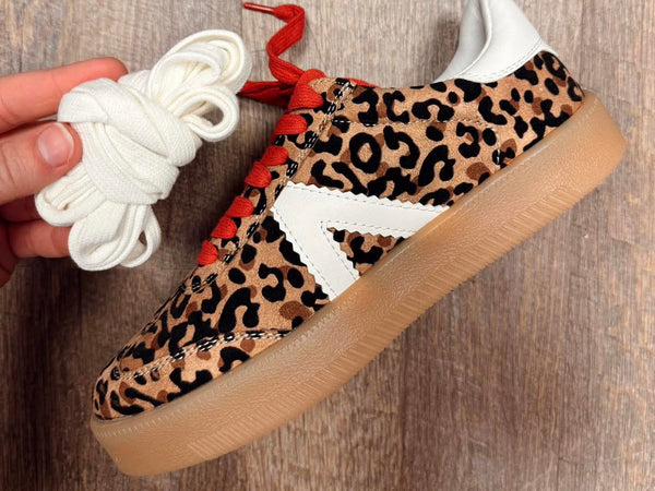 Mia Axel Leopard Sneaker
