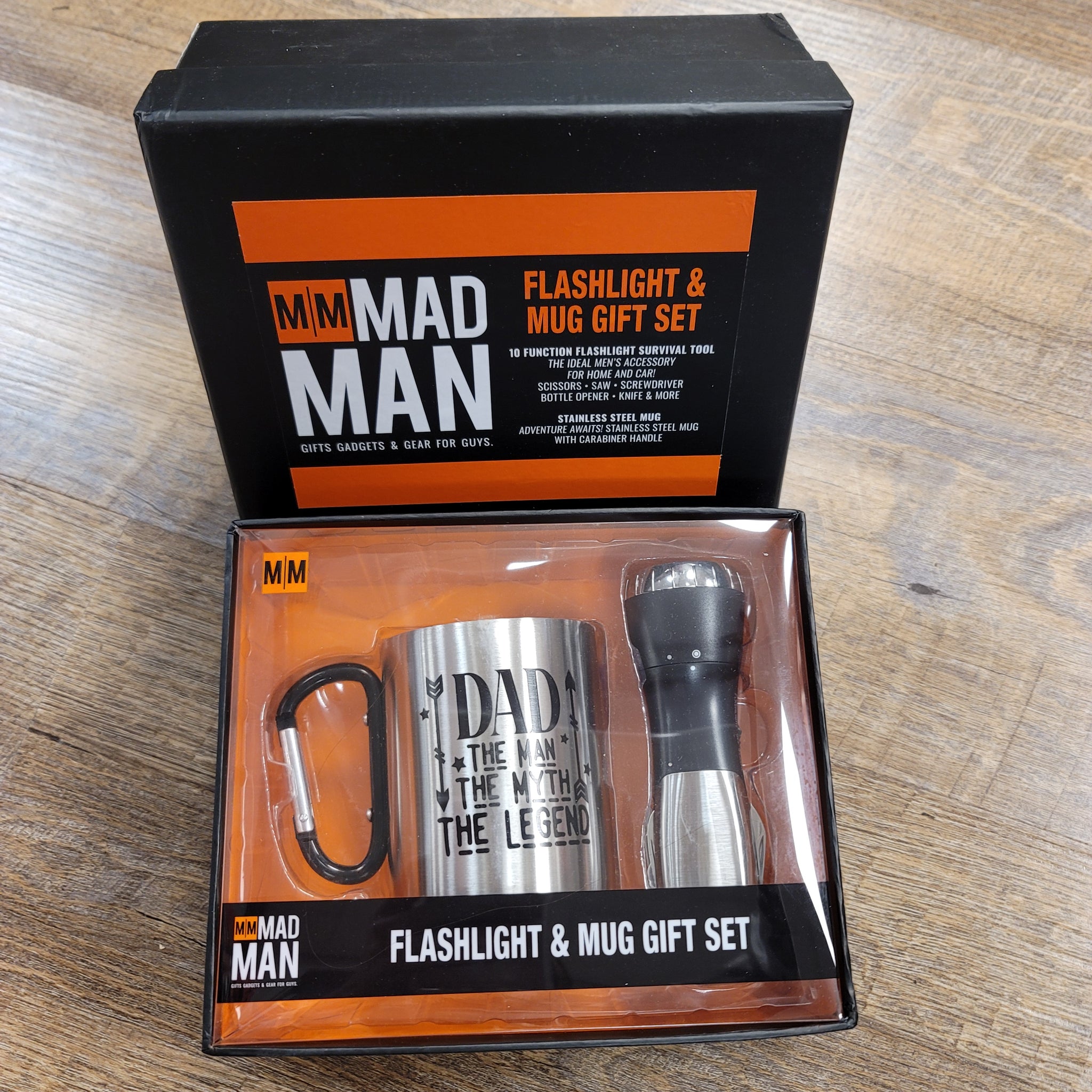 Dad. The Man, The Myth, The Legend : Flashlight & Mug Gift Set